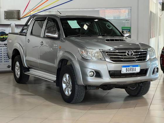 TOYOTA HILUX 3.0 SR 4X4 CD 16V TURBO INTERCOOLER DIESEL 4P AUTOMÁTICO TOYOTA HILUX 3.0 SR 4X4 CD 16V TURBO INTERCOOLER DIESEL 4P AUTOMÁTICO